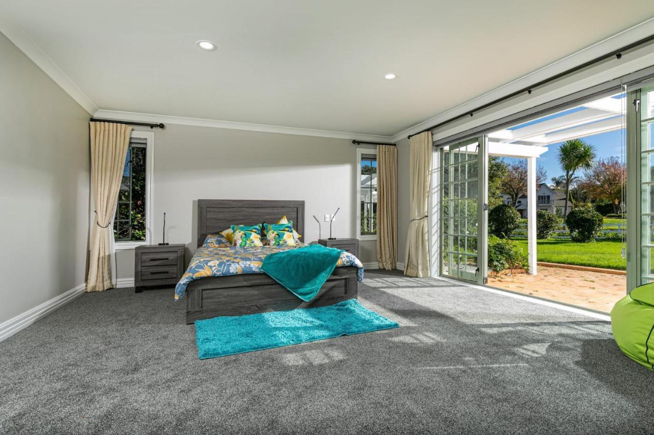 A Majestic Slice Of Heaven Villa Karaka Exterior photo